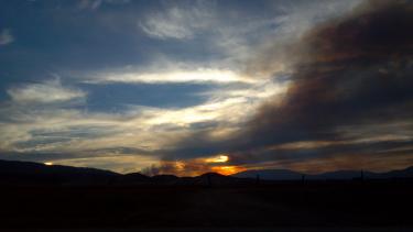 Nesa View fire in L.A. County at about 6:30 p.m., taken by JoAnne Childers Word from Neenach area.