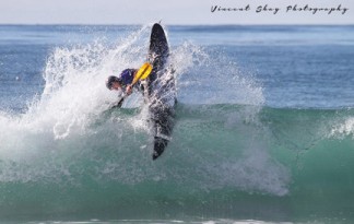 Lebec’s Matt Radis rides a winning wave [photo by Vince Shay]