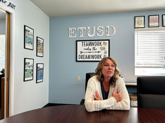 ETUSD Superintendent Sara Haflic speaks with TME about the proposed Phone Free Schools Act